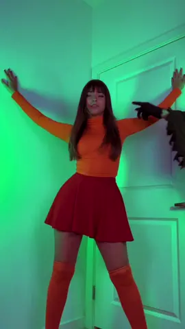 Calling the Scooby Gang!! #scoobydoo #velma #ghostface #trending 