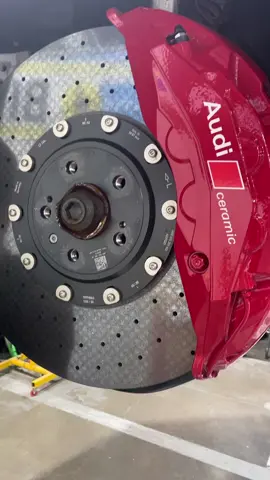 Big brakes bigger than your big head #rogueoffroadandperformance  #rogueoffroadandperformance  #audi #rs6 #rs6avant #audirs6 