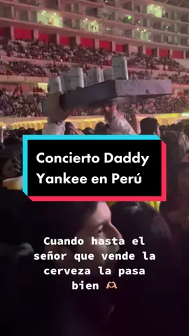Concierto de Daddy Yankee en Lima - Perú 🇵🇪 😎  #dy #daddyyankee #daddyyankeeoficial #concierto #conciertoperu #conciertoperu2022🇵🇪 #conciertody #fyp #parati #foryou #viral 