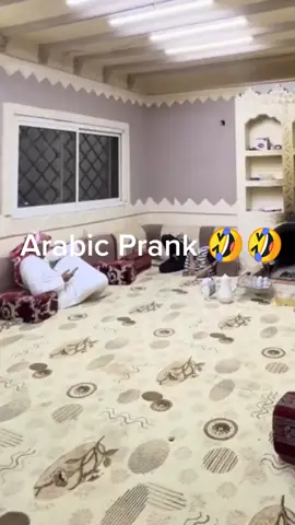 Prank 🤣🤣 With Arabic friends 🤣🤣(part 01)#pranks #funnyvideos #funny #prank #foryou #foryoupage #viralvideo #nadeemsajjid7 #viral #mwaseemofficial786 #trend #funnytrend