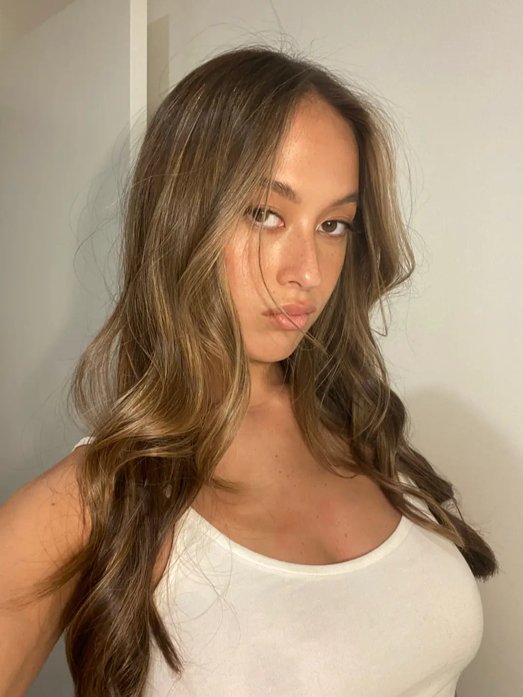 someone teach me how to curl my hair like this 
