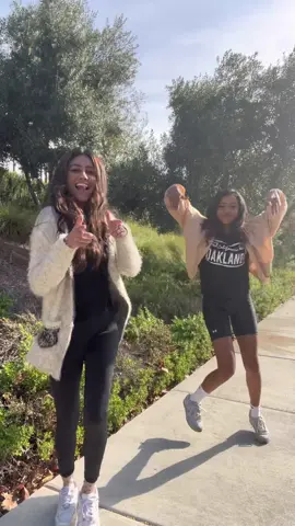 who else has every @thequickstyle  dance on repeat? part ☝🏽 . . . #quickstyle #manikemove #youtubeshorts #trending #instareels #dance #india #indiandance #indiandancer #tamil #desidance #fyp #tiktokindia #quickstylestudio #norehfatehi #california #doctorsofinstagram 