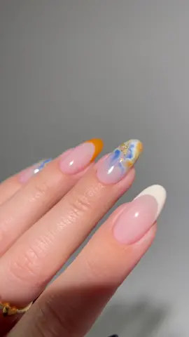 ✨🧵🍂🥛 easy fall nails #DIY #nails #nailart #LearnOnTikTok 