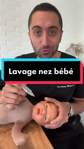 Comment laver le nez des bébés. 