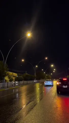 یەكەم بارانی ساڵ.     پیاسەكردن لەژێر باران لەگەڵ كێ خۆشە #تاگی_بکە 😁😁😂😍 #hawler_slemani_dhok_karkuk_hallabj #mhamadqasim #slemani #fyp #hawler #سلێمانی_هەولێر_کەرکوک_دهۆک #raining #rain 