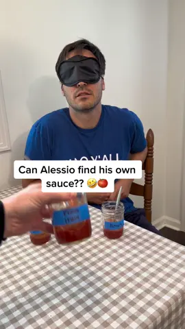 Can this Italian guy find his own sauce?? 🤣🍅