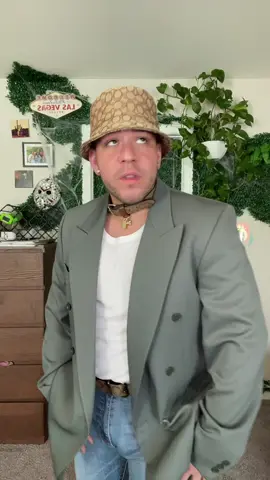 I like these freckles 