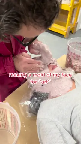 sculpture class ! #art #sculpture #plaster #artist #sculptor