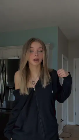 of a woman with a broken heart