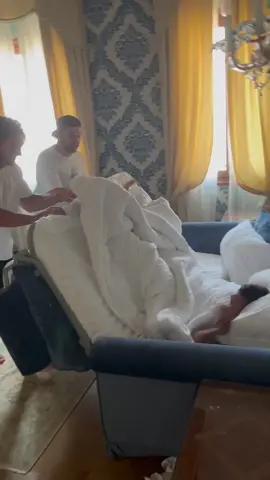 How to piss someone off in a Hotel! Pt.3 😂 #funny #pranks #fail #sleep #fyp