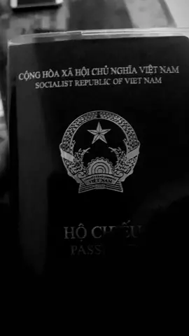 Gác lại tuổi trẻ, tình yêu, gia đình và quyết định một mình đặt chân đến nước khác ở tuổi 18. Liệu đó có phải là sự lựu chọn đúng ko?😊  34🇻🇳-9🇯🇵