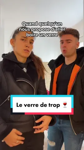 WAOW. Regarder des animés dans le lit en couple c’est mieux sorry 🥳 @spectracious #couplegoals #humour #drole #marrant #blague #internationalcouple #couplecomedy #coupleblague 