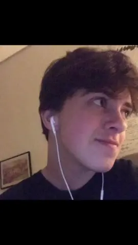 Ontem fez 2 anos que me descobri homem trans 🥳🎂 #trans #transboy #lgbt #fyp #transition #🏳️‍⚧️ #testosterone 