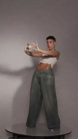 You asked, we answered! My Morphe X Ariel sponge is now sold separately online and in stores nationwide at all @Ulta Beauty  and @MorpheOfficial !!! Along with the perfect five piece complexion set of your favorite brushes 😍 