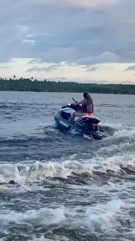 Mamãe tava com saudade do brinquedinho ✨🥰 #jetski #jetgirl #jetgirls #jetskimulher #viral 
