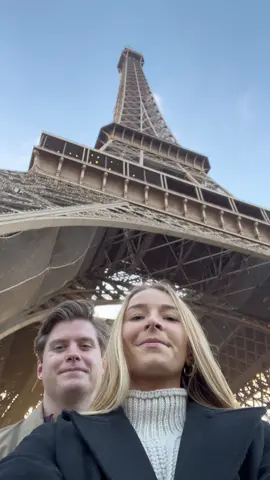 🫶🏼 #paris #taylorswift #taylorsversion #taylornation #taylor #bf #boyfriend #hehe #shopping #OOTD #parisfrance #france 