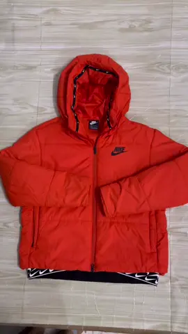 #nike #women #jacket #sport #Fitness #girl #fyp #fashion #new #collection #friperie #shop #kairouan #tunisia 🇹🇳#delivery 