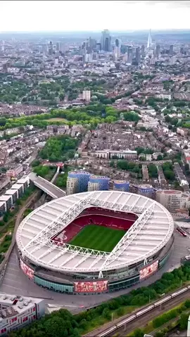 The The Emirates Stadium (Arsenal Stadium) in London, England ⚽️🏴󠁧󠁢󠁥󠁮󠁧󠁿🏟🇬🇧 #arsenal#arsenalfc#arsenallondon#fy#fyp#foryou#foryourpage#viral#footbal#worldwalkerz