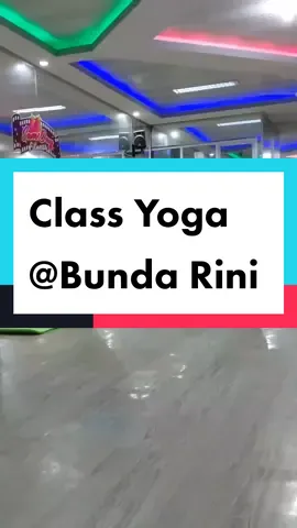 #yogawithbundarini #yogagirl 