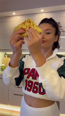 Tava ekmeği/ Ekmek almaya kim gidecek kavgasına son. Kapış kapış gitti #ekmek #tavaböreği #kahvaltılıktarifler 