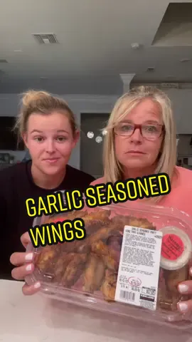 #Inverted garlic seasoned party wing tray from @costco #costcomamma #FomotionalFinds #foryoupage #foru #costcotiktok #costcofinds #costcotiktokbuys #foryourpage #foryou #costco 