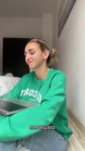 el precio de la emoción. leyendo mi diario en público: ps: no me dejó agregar más texto lol