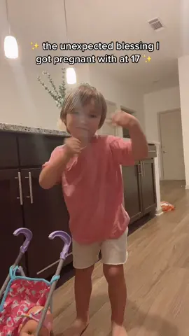 how did ryder do on his first tiktok dance with mommy 😉 i still can’t believe made this with me hahah i love him sm 