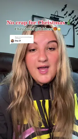 Replying to @taylormarieeblogg #greenscreen 