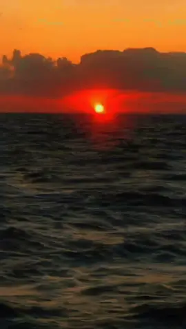 Gak semuanya harus sekarang. Tenang, semua akan tiba di saat yg tepat. #SemuaPakeBRImo #music #dontwatchmecry #dontwatchmecrycover #pengaisfyp #sunset #fyp 