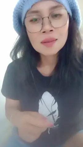 iiiiihhh konslet😁😁😁....hujan2 ngibur dulu....