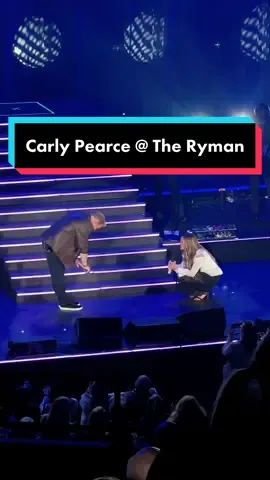 Thank you for having me close out the night with ya @Carly Pearce 🙏 love ya sista 