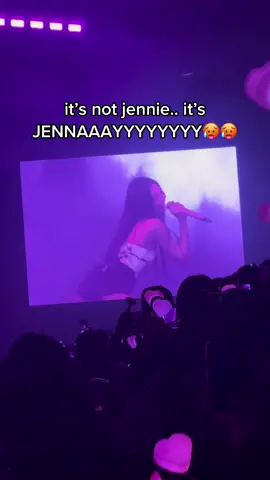 😭😭spamming bc I’m not over it🕺🕺  #blackpinktour #blackpinkjennie #jenniekim #jennietwerk #blackpinkdallas 