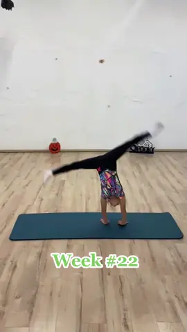 #cartwheel #progress #learning #basics #stepbystep #deschoolofgymnastics #degimnastica #fyp #misiuneatiktok #5pasidebine #repetition #levelup #flexibility #practicemakesperfect #gymnasticschallenge #LearnOnTikTok 