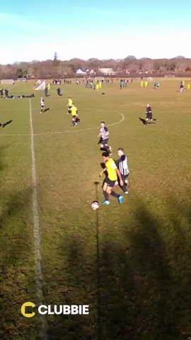 Bringing back this belter of a shot 😂 #sundayleague #grassrootsfootball #sundayleaguebanter #sundayleaguecomedy #grassrootscomedy #footballfail #footballuk 