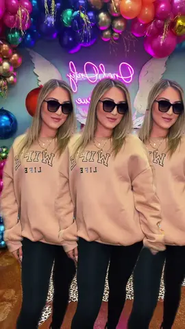 But even with nothin’ on, I made you look 💁🏼‍♀️ #meghantrainor #gucci #louisvuitton 