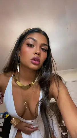 The only vid I got in this costume 😩 #fyp #halloween #halloweekend 