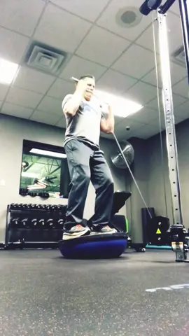 #fyp #StemDrop001 #FomotionalFinds #1971 #olderguys #gym #GymTok #fitfifties #Fitness 