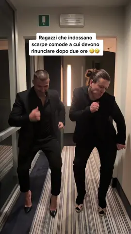 🤣🤣 Taggate una persona che vi viene in mente guardando questo video ☺️🤣🤣 @missmammasorriso @mistersabareal 