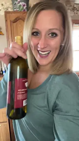 Happy #friday y'all 😁 #wine #fyp #wisconsin #foryou 