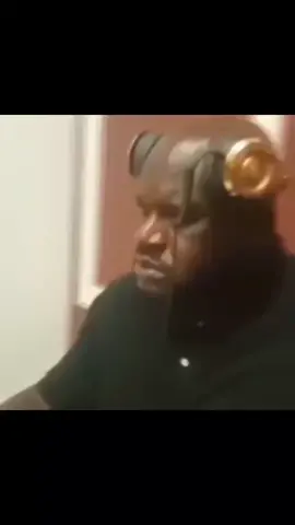 Shaq vibing to reeces puffs #og #music #nastalgia #edit #StemDrop001 #rating #fyp #dj #basketball #meme #funny #reecespuffs #reeces #shaq #shaquilleoneal #vibes @ShaqDieselONeal 