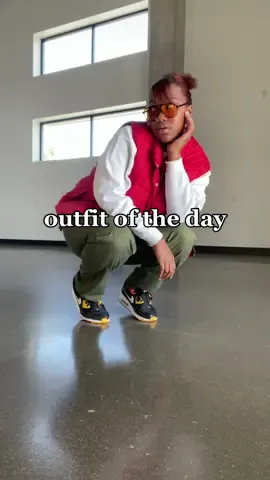 another day, another fall look #falloutfits #fallootdideas #OOTD #outfitoftheday #fitcheck 