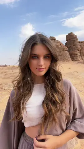 Habibi 💞 #habibi #saudiarabia #alula #ahbek #fyp #nowunited #aussie 