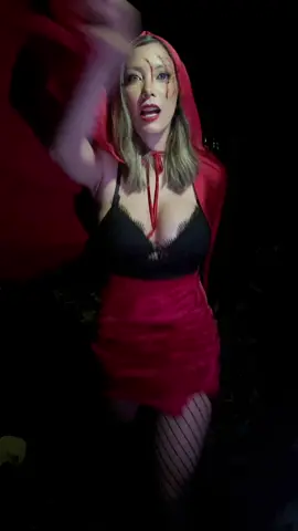 La caperucita se comió al lobo 🐺 