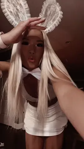 hallo friggin wknd🎃