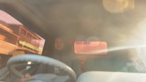 jalani seperti apa adanya 🤲🏻😇   #FlexEveryAngle #pesonasopirpaket #paketbalap #pesonadrivermuda #jneblitar #jneexpress #