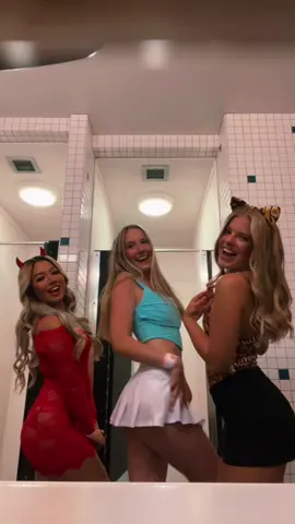 @ameliaabelss @Amelia #halloween #fypシ 