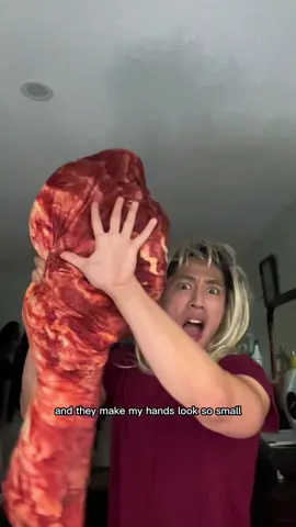 Get your Seriously Supersized plushies if you want to seriously not be like the other girls #Ad #SeriouslySupersized