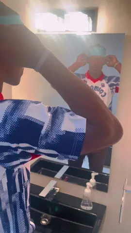 dressing for free, its for me