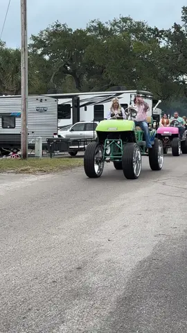Ocean Lakes Family Campground  #looktodd #saltchasers #fyp #myrtlebeach #oceanlakes  #oceanlakesfamilycampground #campground #vacation #rvpark #rv #goodlife #blessed #spring #amazing #godisgood #lifeisgooddance #beautiful #ocean #waves #sunset #fulltimetravel #fulltimetravelfamily #paradise #follow #golfcart #parade #golfcartparade #cruise #cruising #south #southern #eastcoast #salty #coastal #friends 