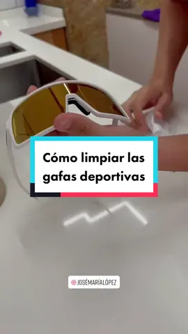 Cómo #limpiar las #gafas deportivas. 🕶 #deporte #deportesentiktok #deportes #deportestiktok #ciclismo #Running #runner #RunningManOnTikTok #parati 